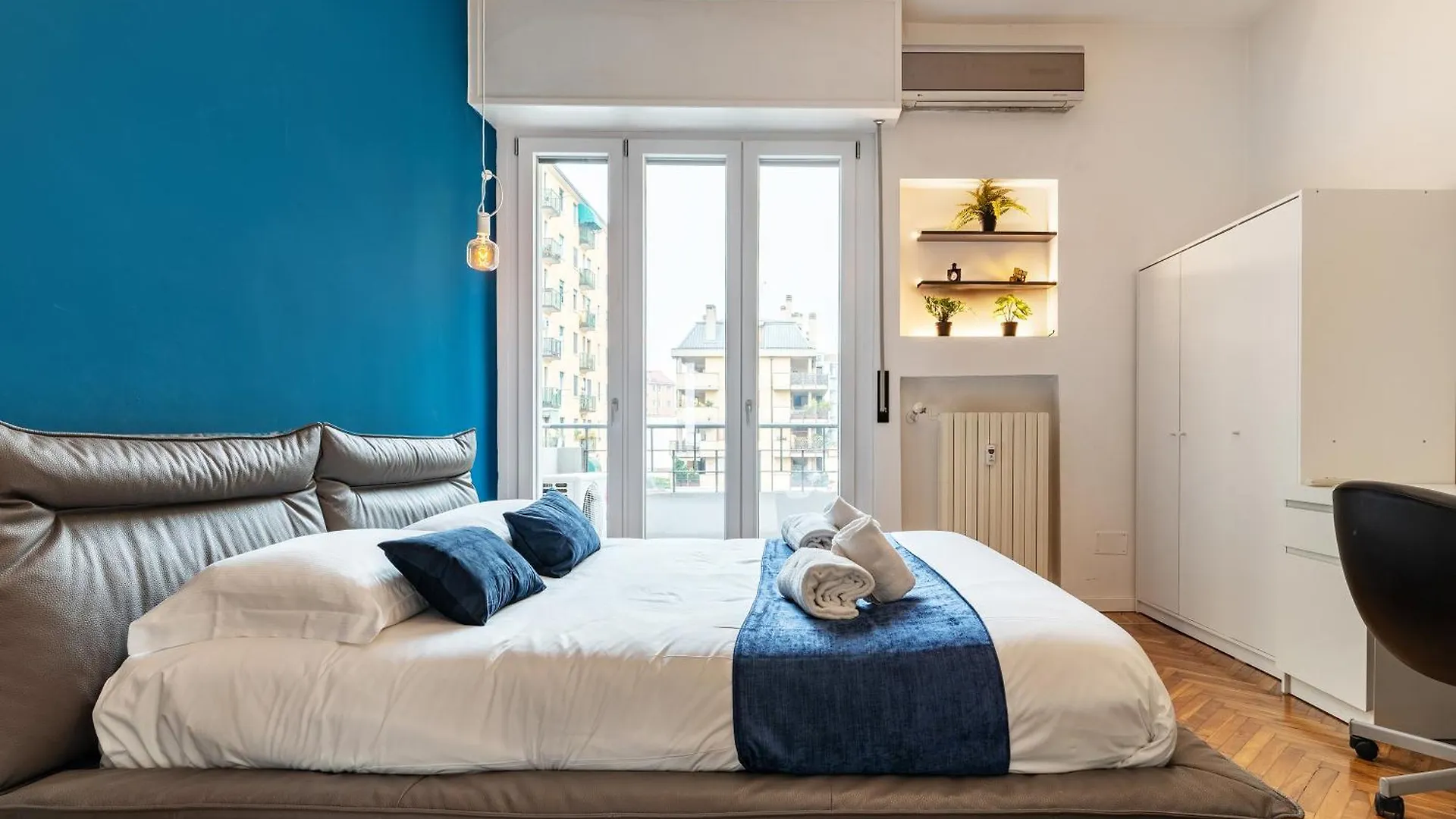 Citylife View And 10 Minutes By Walk Modern Apartment Milano