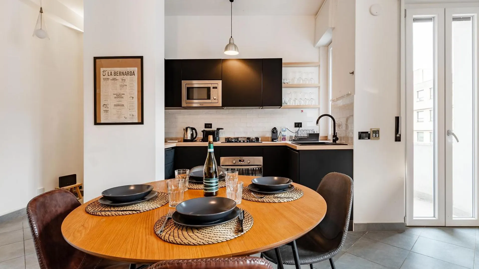 Citylife View And 10 Minutes By Walk Modern Apartment Milano