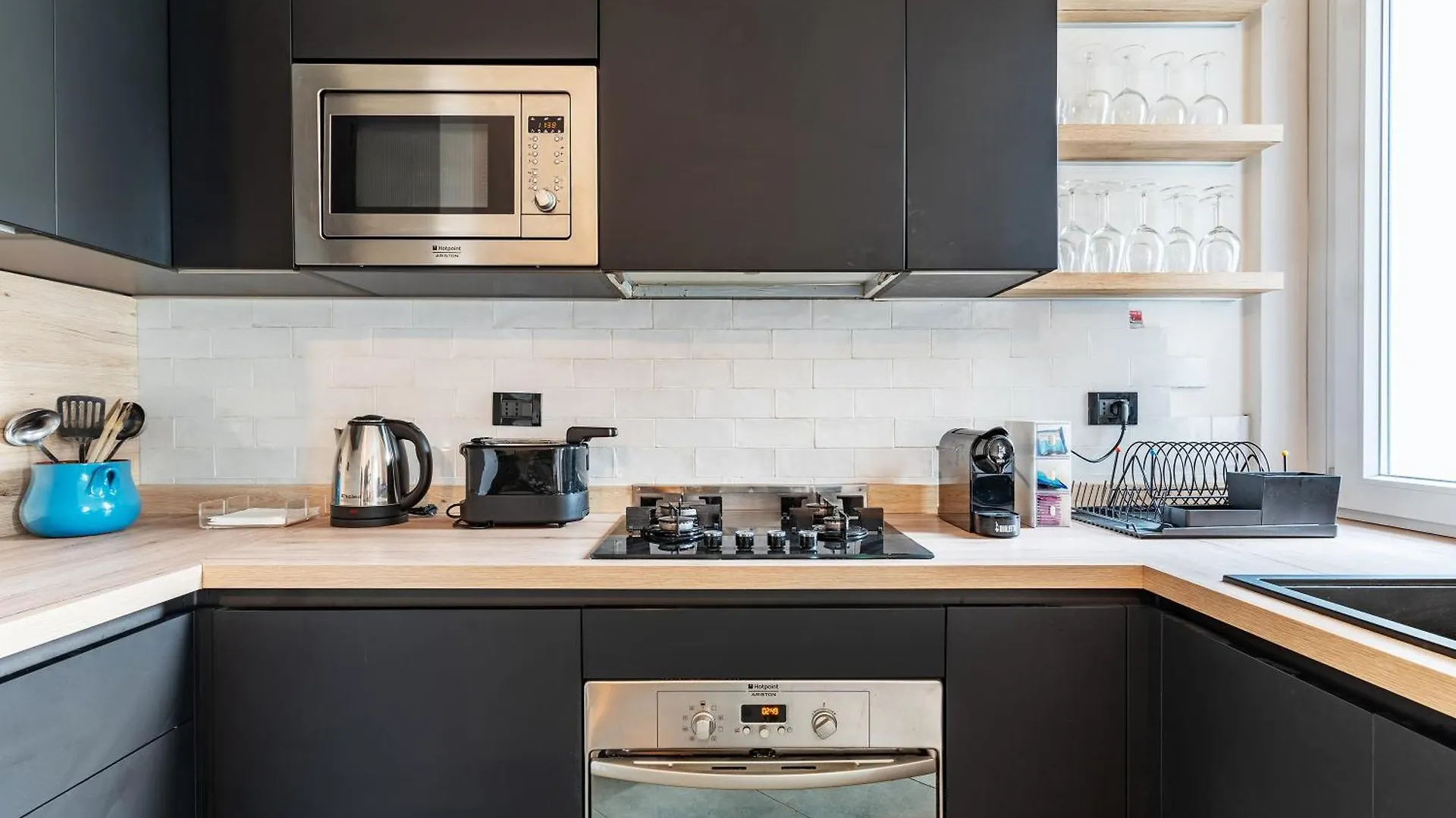 Citylife View And 10 Minutes By Walk Modern Apartment Milano 0*,